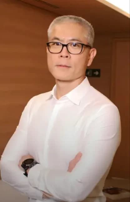 Dr. Rodrigo Kikuchi